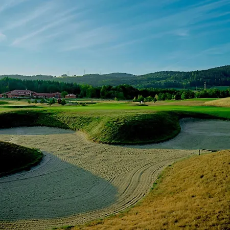 Marshall Golf & Wellness فندق سوكولوف