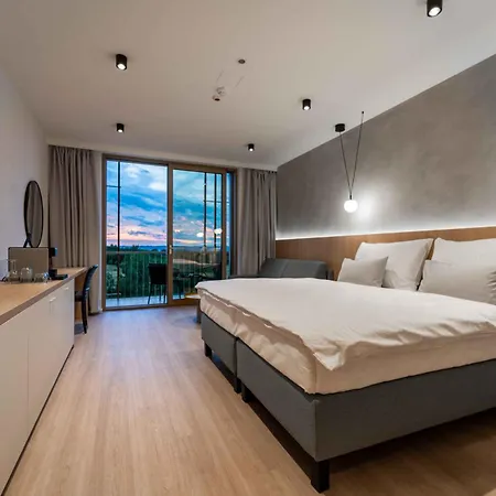 Marshall Golf & Wellness